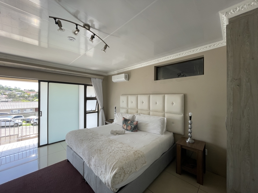 24 Bedroom Property for Sale in Amalinda Eastern Cape